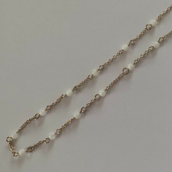 Faux Pearl Necklace - Picture 1 of 5